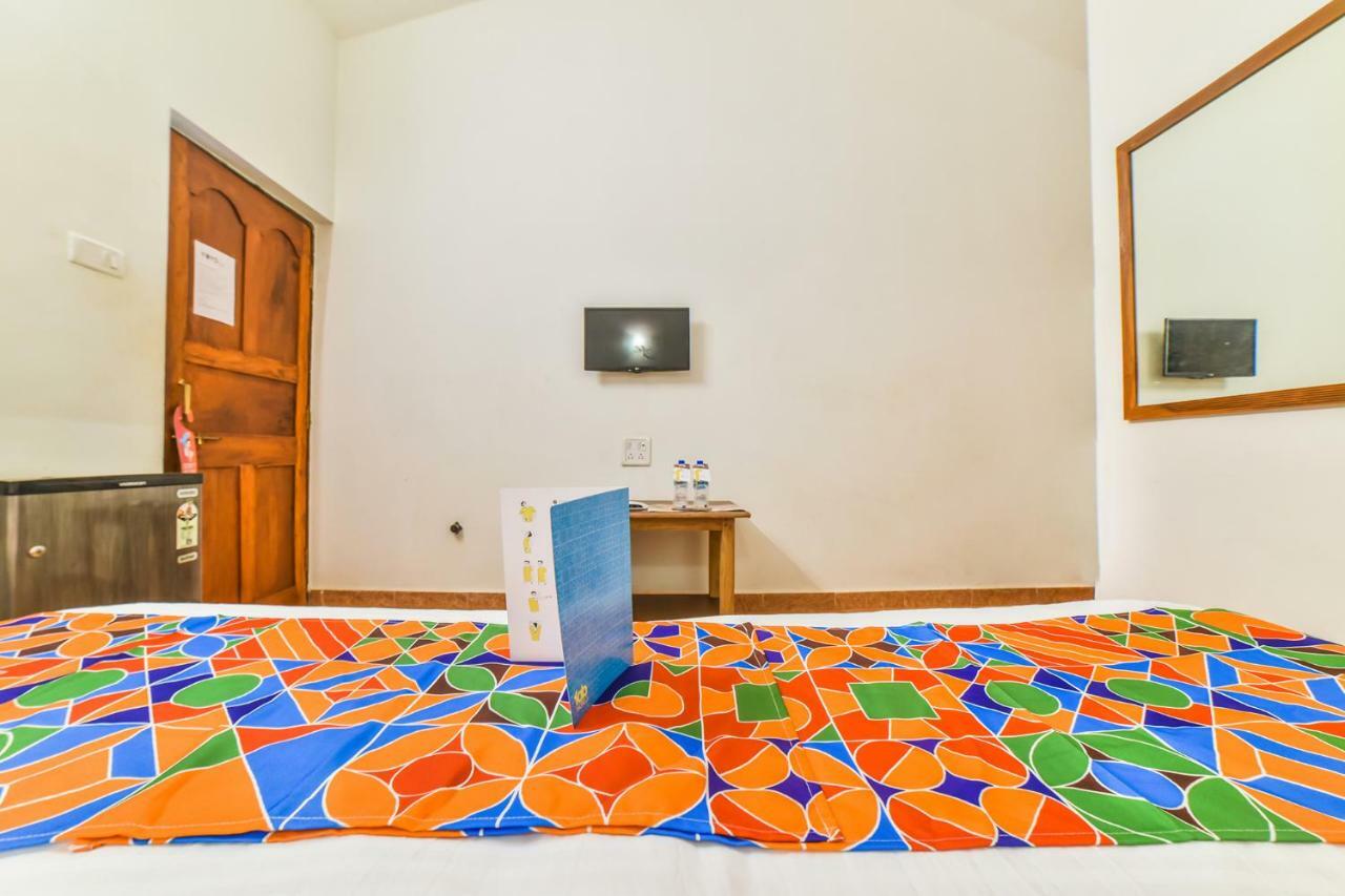 Fabhotel Yoyo Cottage With Pool - Nr Chapora Fort Vagator Kültér fotó