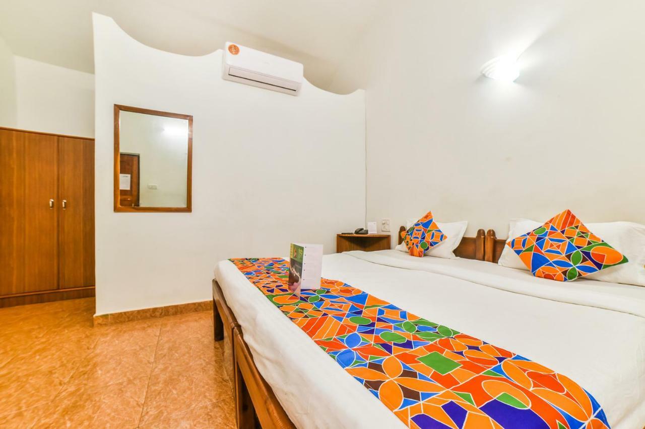 Fabhotel Yoyo Cottage With Pool - Nr Chapora Fort Vagator Kültér fotó